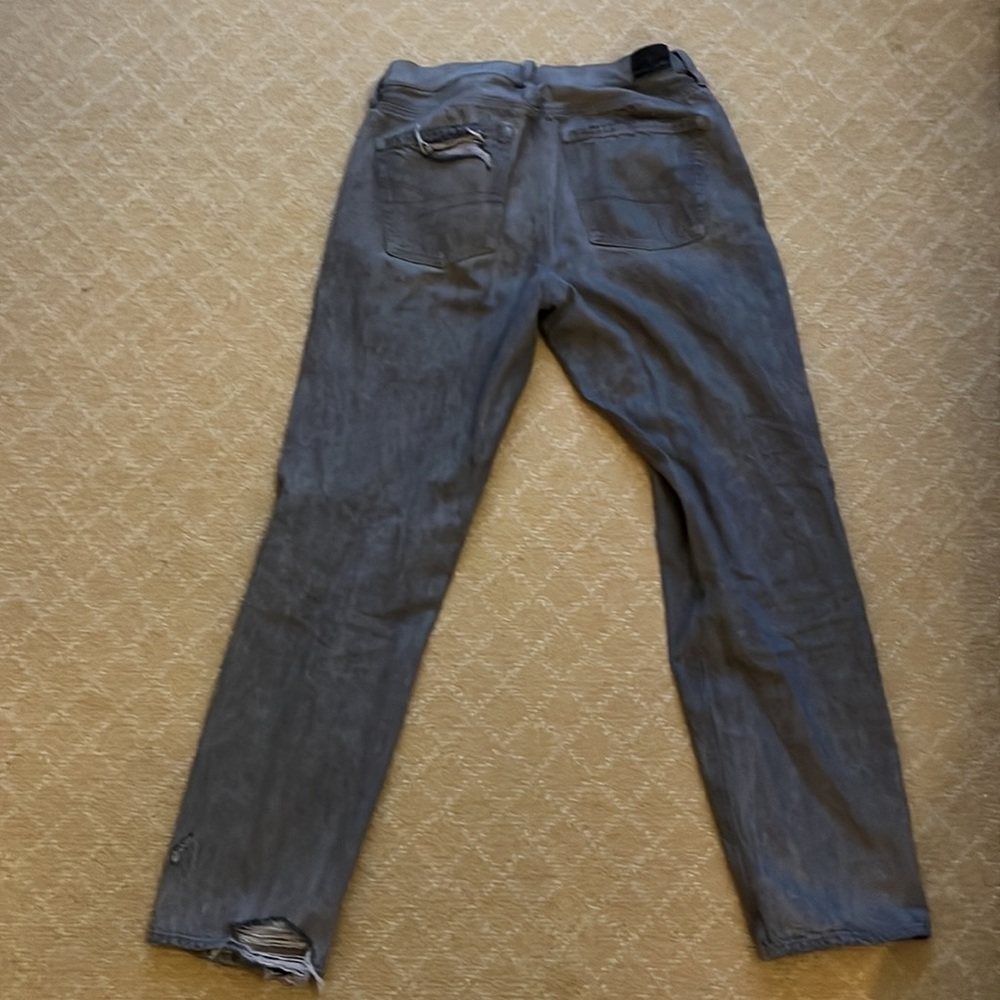 Gray jeans. I love them but they are to big! - Picture 2 of 2
